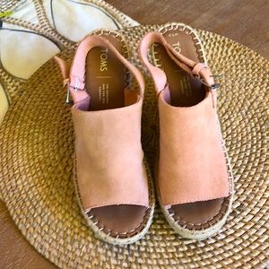 Pretty pink suede wedges